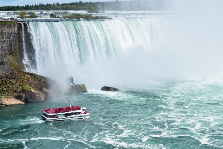 a small boat in a body of water